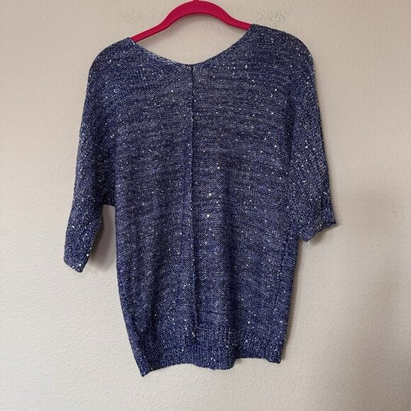 H Halston Silver Blue Sparkly Sequin Pull On V Neck Knit Sweater Size Medium - Picture 7 of 8